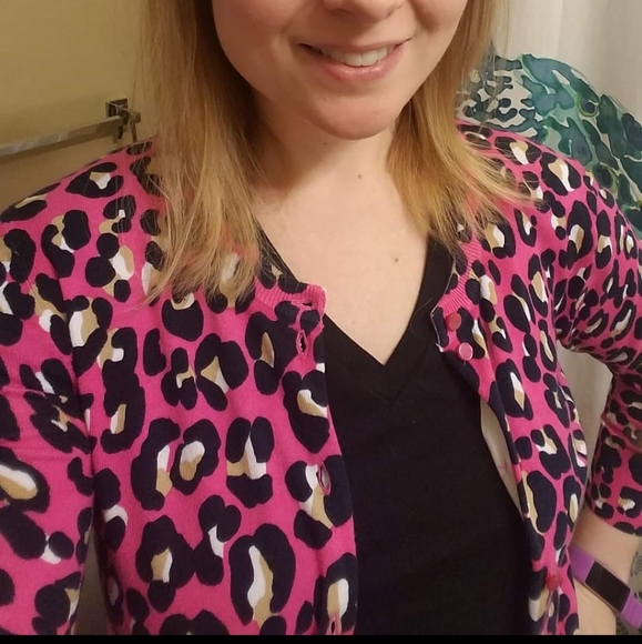 Crown & Ivy Cardigan - Picture 5 of 5